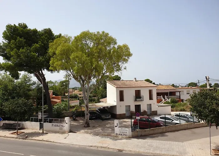 Casa La Xara Parquing
